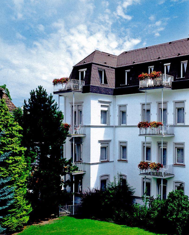 bad kissingen, hotel, außenansicht, historisches gebäude, balkon, fassade, garten, 