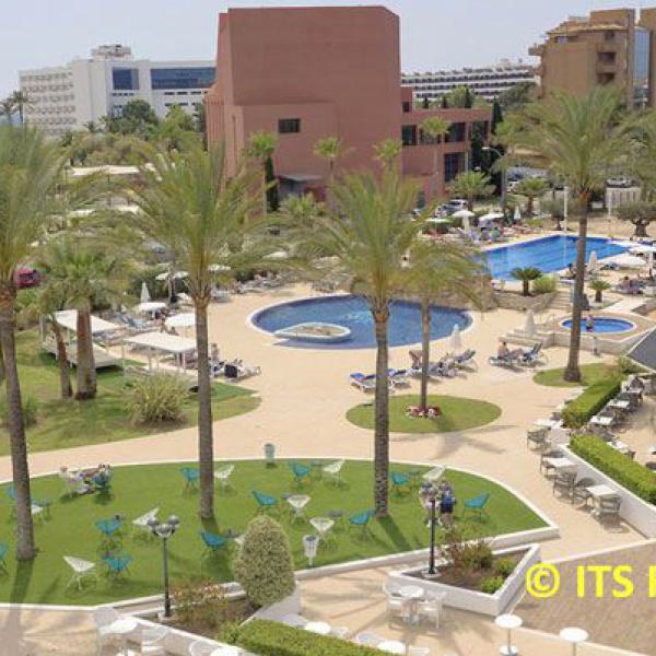 hotel cala millor, mallorca, palmengarten, poollandschaft, urlaub,