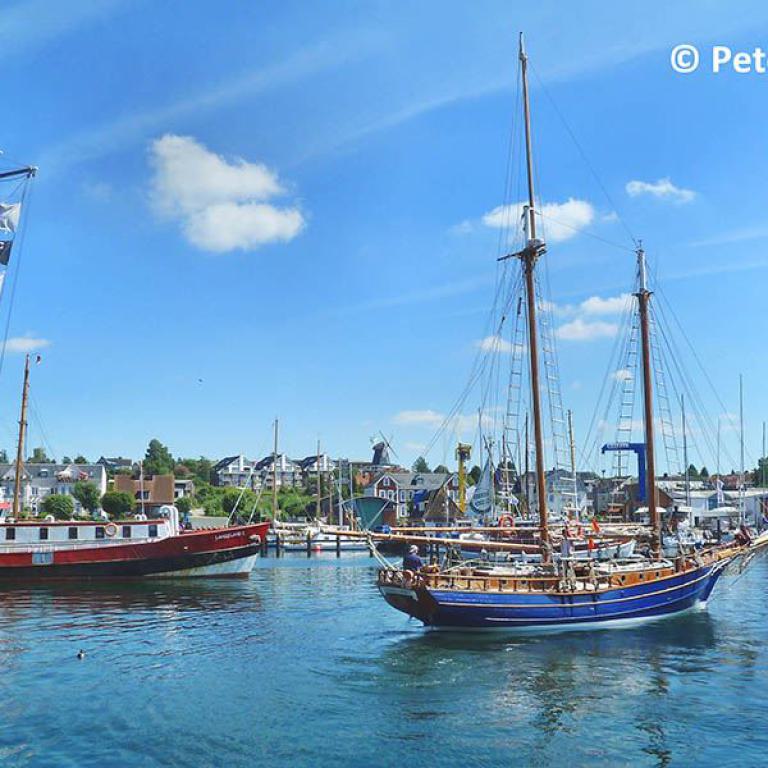 hafen, segelschiffe, großsegler, boote, meer, himmel, urlaub, sommer