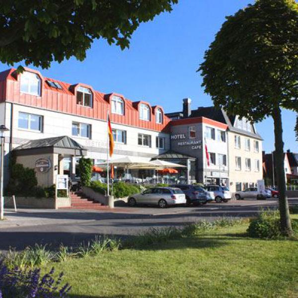 hotel, außenansicht, terrasse, meerblick, restaurant, unterkunft, küste, balkon, urlaub, seniorenreise